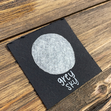 Load image into Gallery viewer, Grey Sky